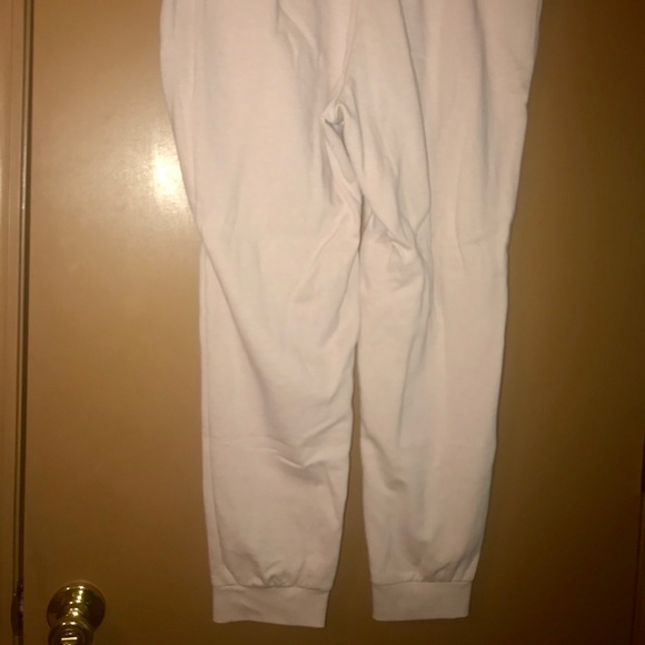 Nude/Tan Bombshell VS Pink Sweatshirt/Pants - Picture 6 of 8